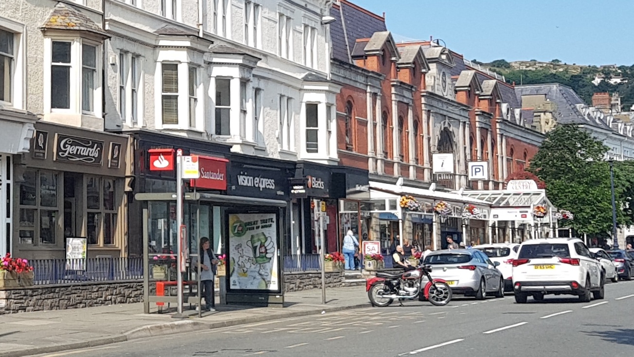 llandudno-shopping
