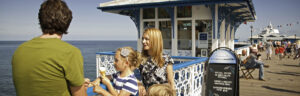 llandudno pier ice cream family