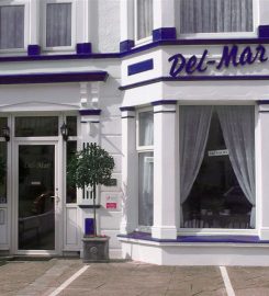 Del-Mar Bed & Breakfast