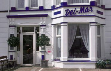 Del-Mar Bed & Breakfast